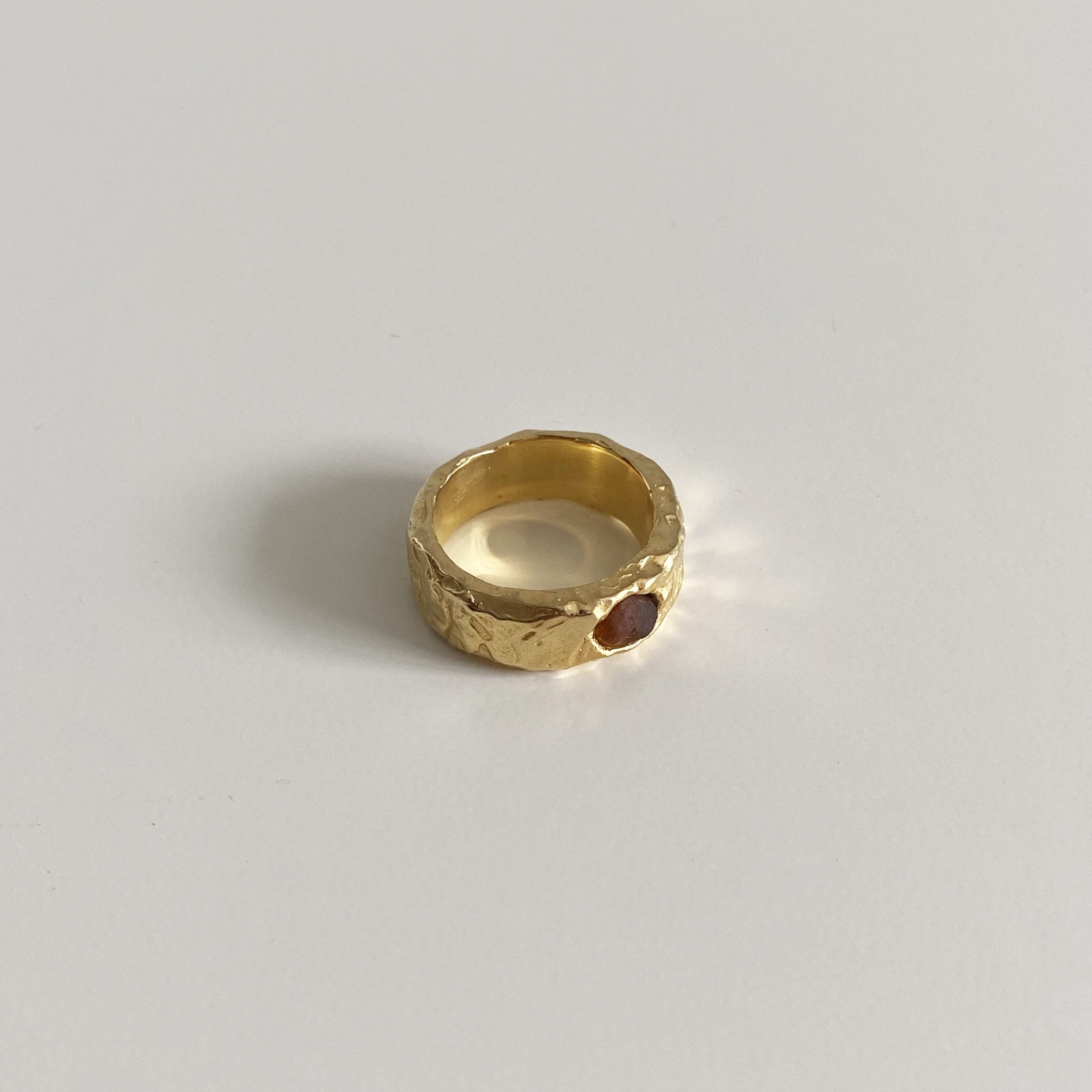 Madana Ring