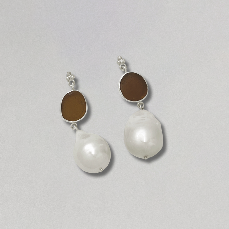 Amata Earrings